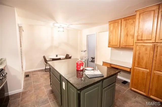 $455,000 | 260 Monroe Mill Drive, Ballwin, MO 63011