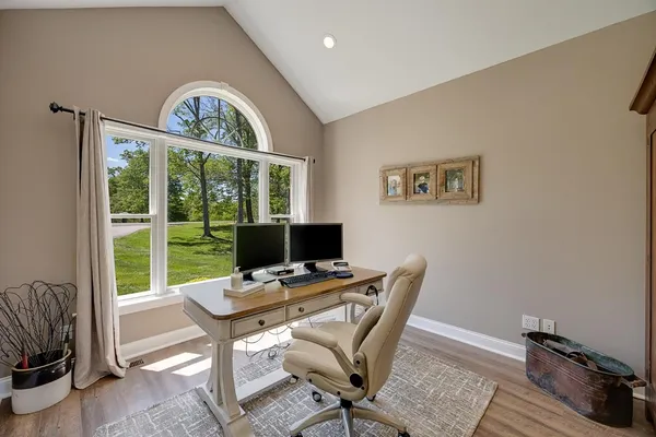 $650,000 | 5120 Country Hills Drive, Aurora, IN 47001