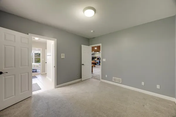 $650,000 | 5120 Country Hills Drive, Aurora, IN 47001