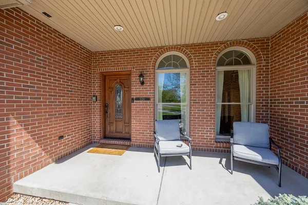$650,000 | 5120 Country Hills Drive, Aurora, IN 47001