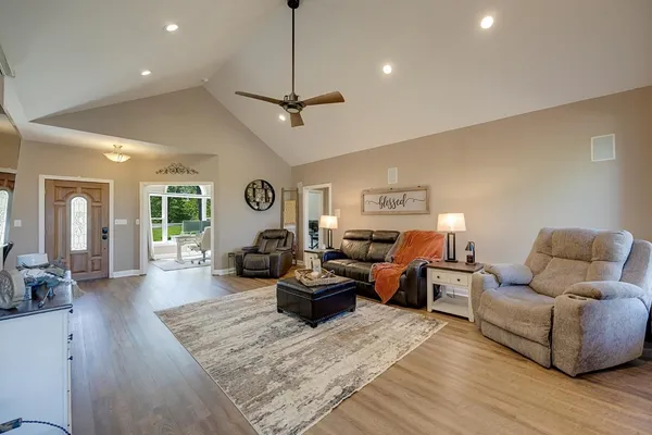 $650,000 | 5120 Country Hills Drive, Aurora, IN 47001