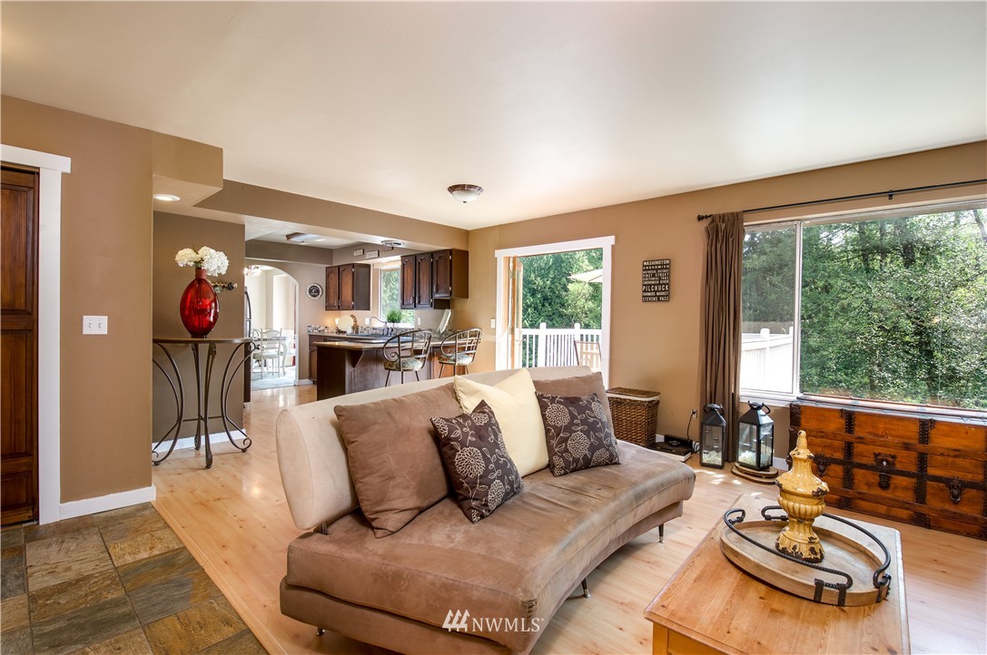 18015 Dubuque Road Snohomish, WA 98290 - Photo 13 of 24 Gallery Image 13
