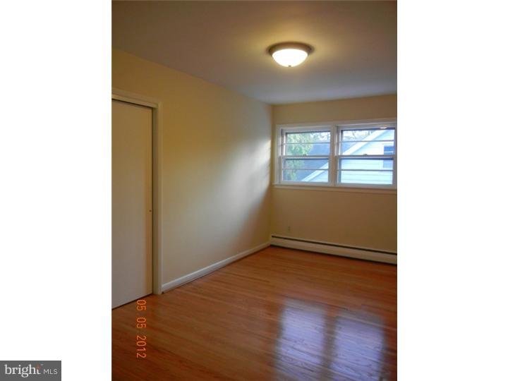 670 Beatty Road Springfield, PA 19064 - Photo 18 of 25 Bedroom 2