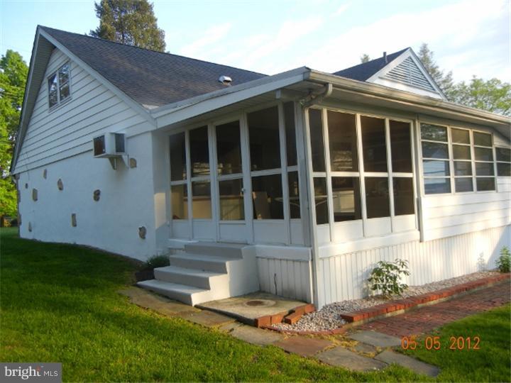 670 Beatty Road Springfield, PA 19064 - Photo 22 of 25 Exterior Side