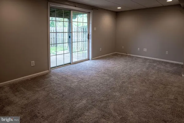 $2,400 | 5620 Queen Anne Court, New Market, MD 21774