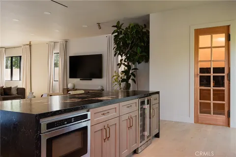 $2,795,500 | 15719 Hartsook Street, Encino, CA 91436