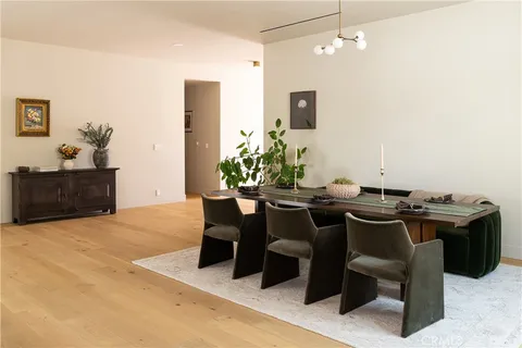 $2,795,500 | 15719 Hartsook Street, Encino, CA 91436