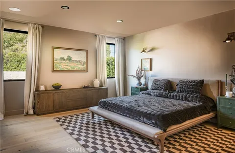 $2,795,500 | 15719 Hartsook Street, Encino, CA 91436