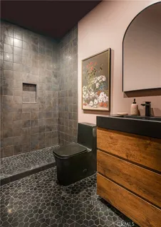 $2,795,500 | 15719 Hartsook Street, Encino, CA 91436