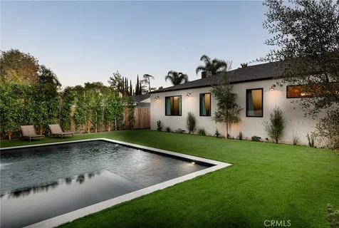 $2,795,500 | 15719 Hartsook Street, Encino, CA 91436