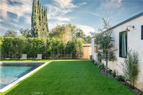 $2,795,500 | 15719 Hartsook Street, Encino, CA 91436