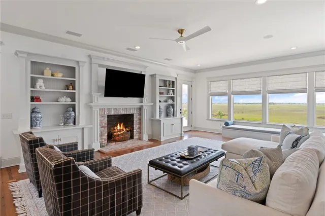 $2,895,000 | 50 Frederica Oaks Lane, St. Simons Island, GA 31522