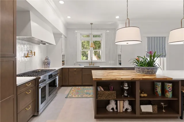 $2,895,000 | 50 Frederica Oaks Lane, St. Simons Island, GA 31522