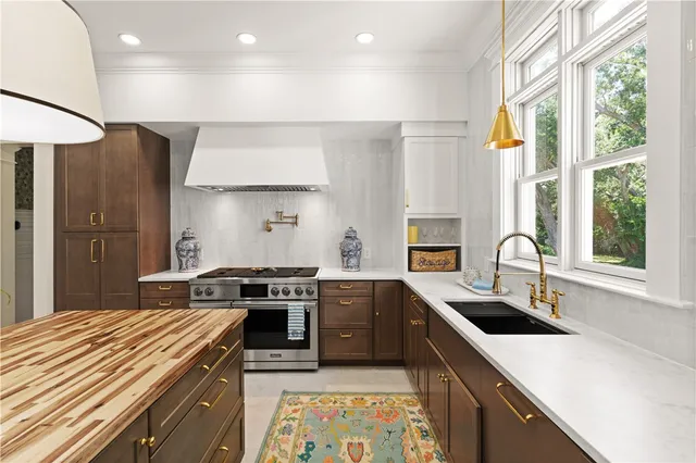 $2,895,000 | 50 Frederica Oaks Lane, St. Simons Island, GA 31522