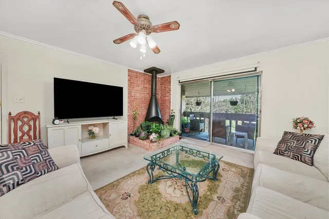 $240,000 | 6107 Knoll Valley Drive, Unit 308, Willowbrook, IL 60527