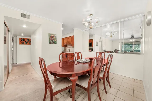 $240,000 | 6107 Knoll Valley Drive, Unit 308, Willowbrook, IL 60527