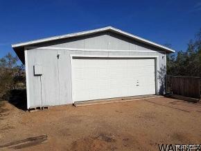 3436 Alpine Road Golden Valley, AZ 86413 - Photo 27 of 34 023285108 garage