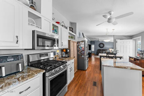 $497,500 | 39899 Wyoming Way, Salome, AZ 85348