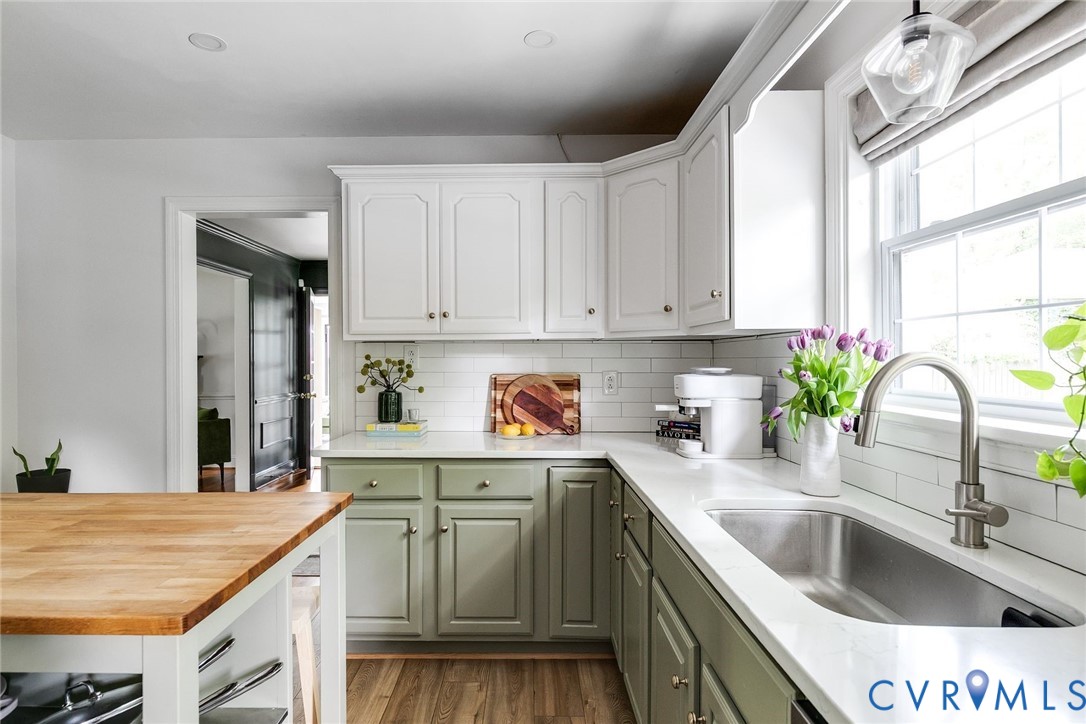 3630 Wakefield Road Richmond, VA 23235 - Photo 18 of 46 Well laid out kitchen for the home chef.