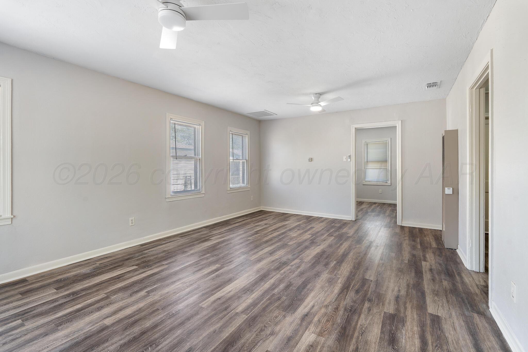 4123 South Hayden Street Amarillo, TX 79110 - Photo 5 of 15 4123 S Hayden -12