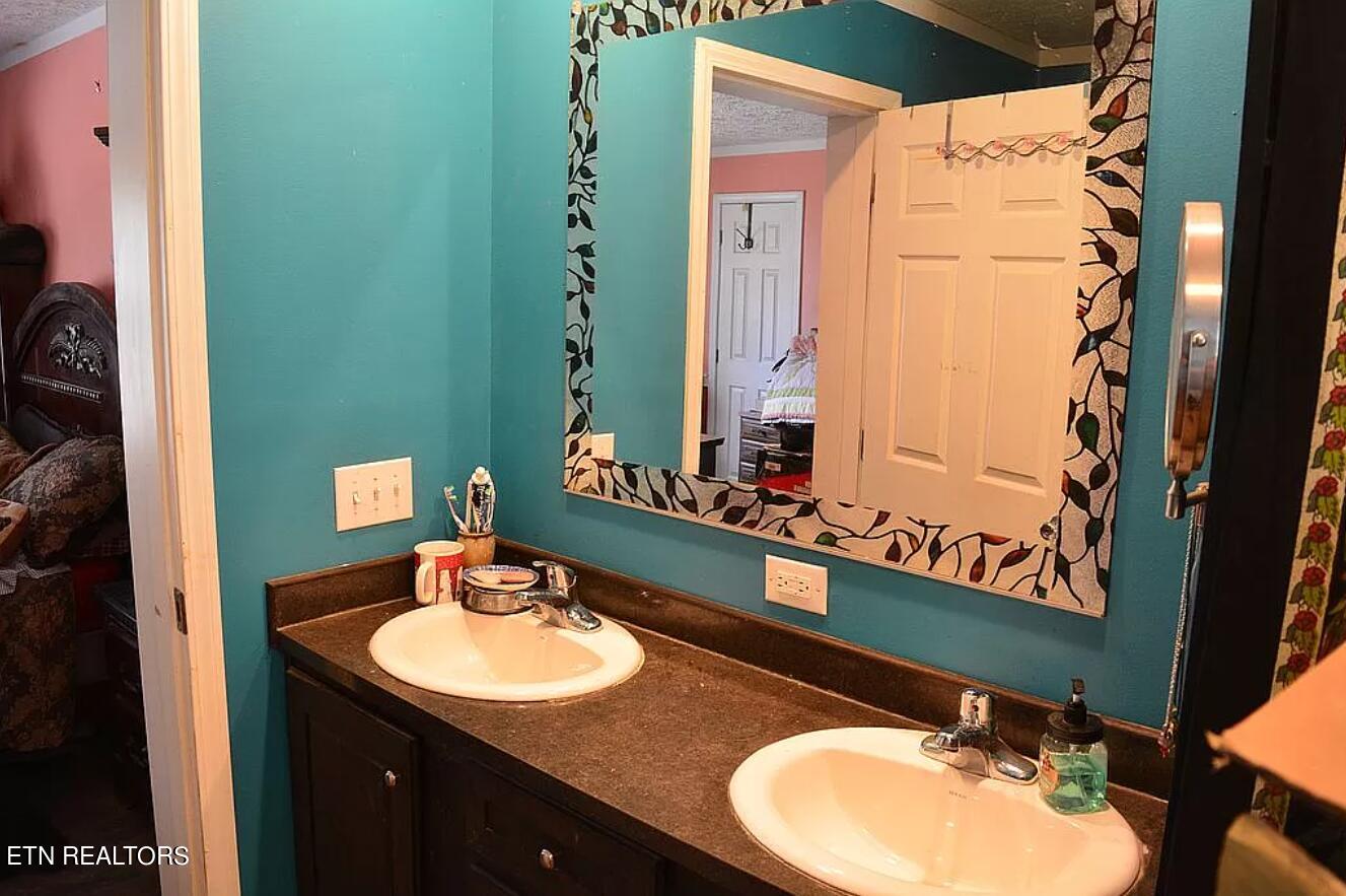 144 Sewell Road Philadelphia, TN 37846 - Photo 33 of 35 22