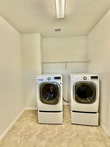 $3,995 | 18824 Birchwood Groves Drive, Lutz, FL 33558