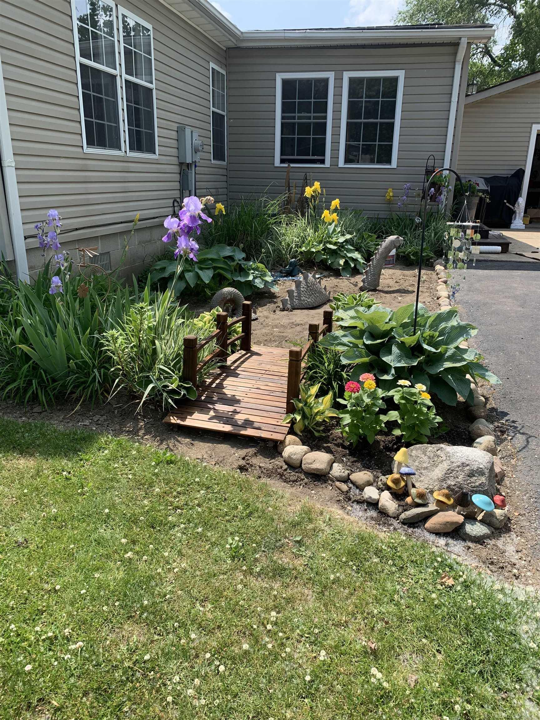 48300 Willis Road Belleville, MI 48111 - Photo 31 of 50 50178880-c7155dc0-632a-4cf1-b6da-32587d5ce28f.JPG