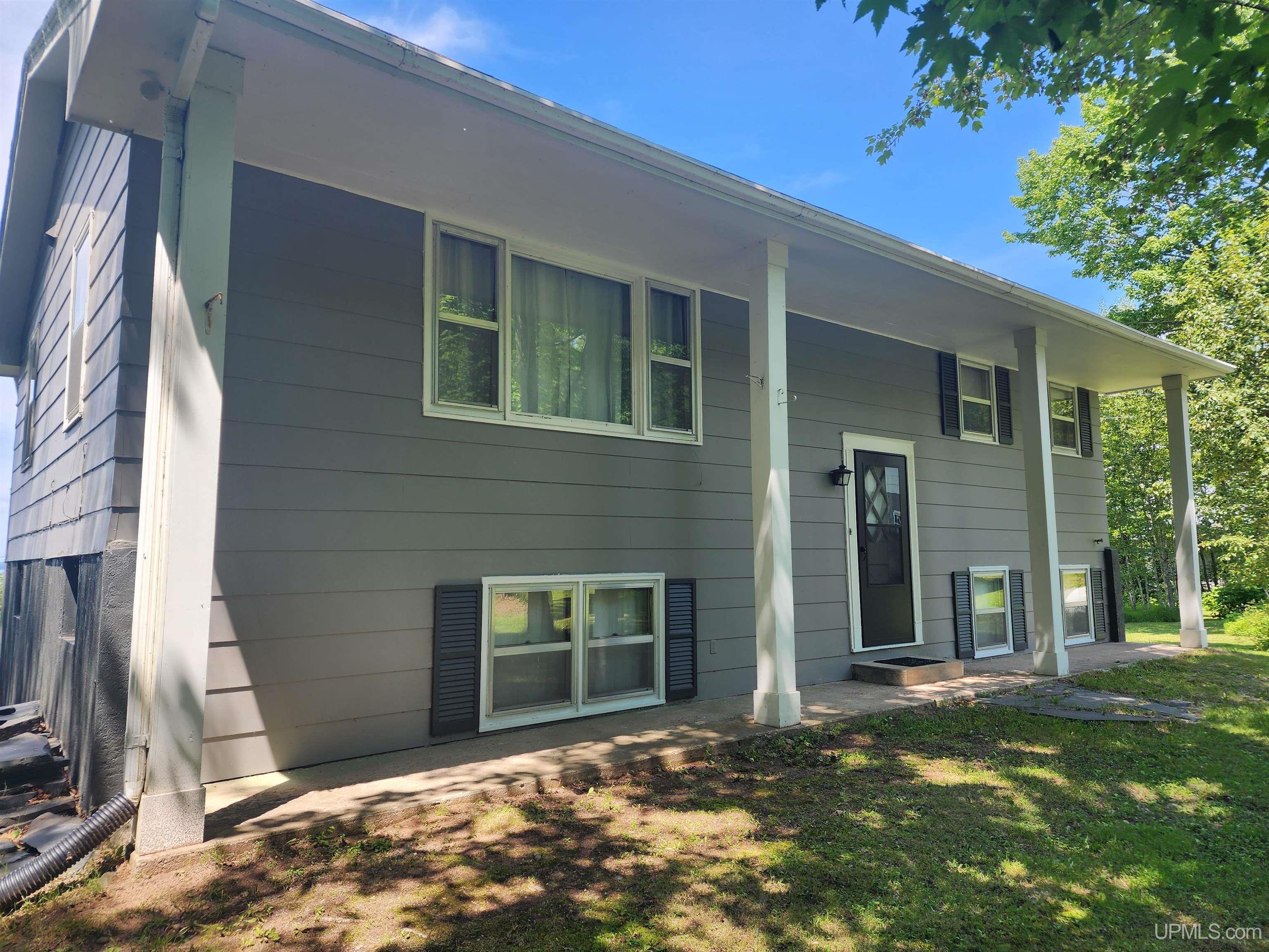 14662 Pequaming Road Lanse, MI 49946 - Photo 4 of 13