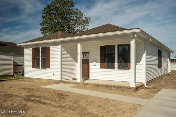 $289,900 | 241 Woodland Circle, Hertford, NC 27944