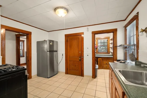 $1,495,000 | 8-10 Henry Street, Brookline, MA 02445