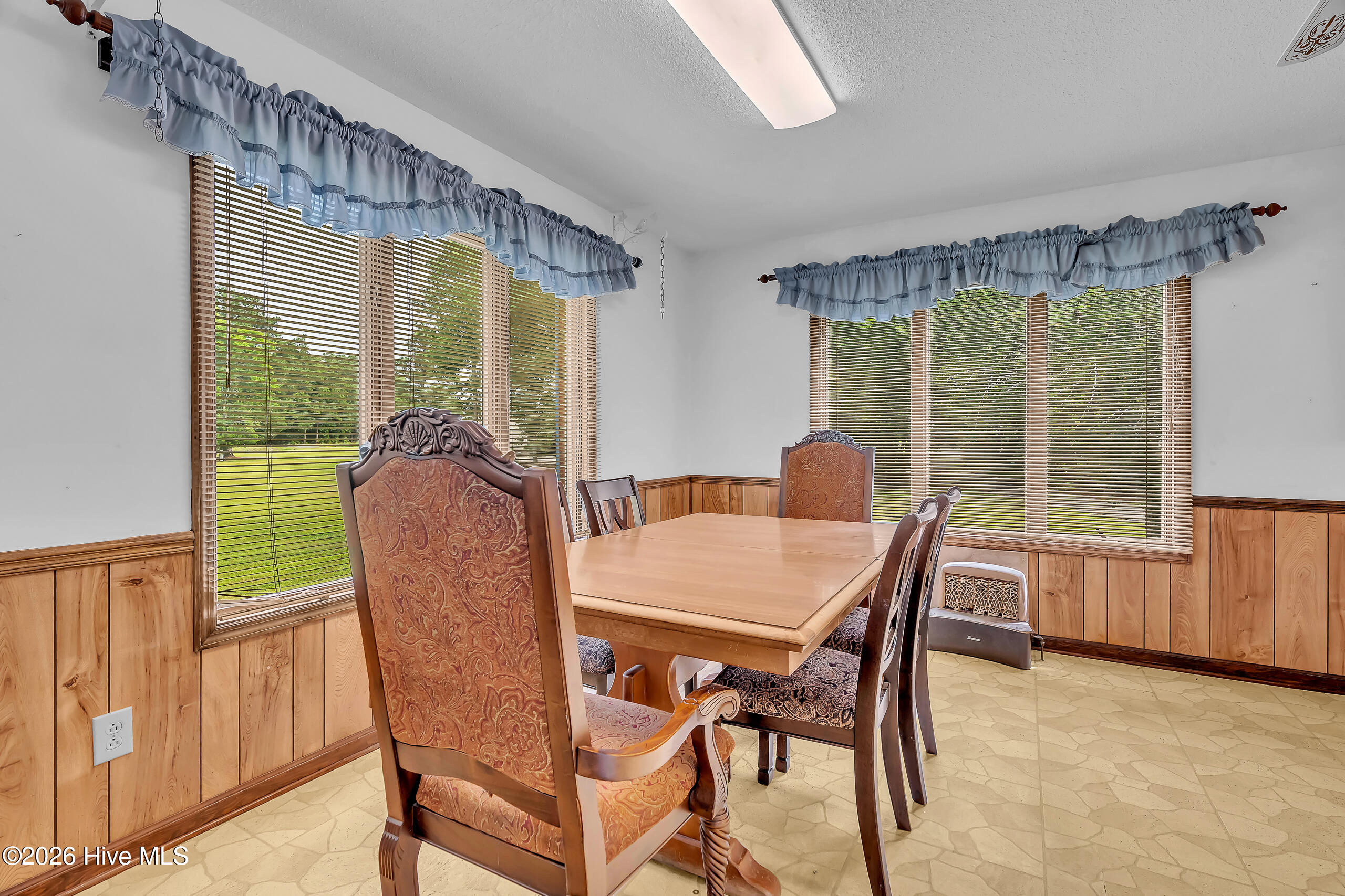 612 Parkertown Road Hubert, NC 28539 - Photo 36 of 57