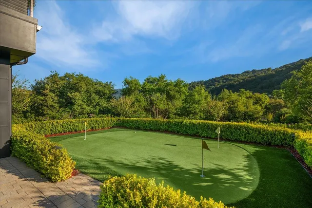 $18,950,000 | 20078 Goetting Court, Saratoga, CA 95070