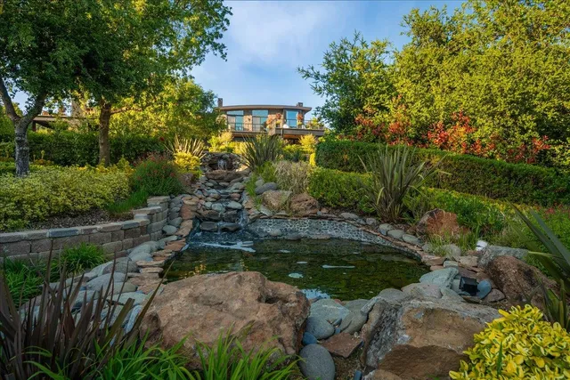 $18,950,000 | 20078 Goetting Court, Saratoga, CA 95070