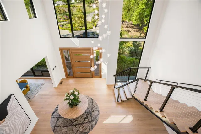 $18,950,000 | 20078 Goetting Court, Saratoga, CA 95070