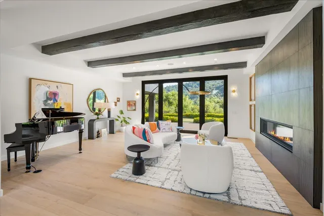 $18,950,000 | 20078 Goetting Court, Saratoga, CA 95070