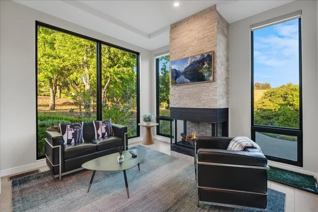 $18,950,000 | 20078 Goetting Court, Saratoga, CA 95070