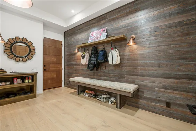 $18,950,000 | 20078 Goetting Court, Saratoga, CA 95070