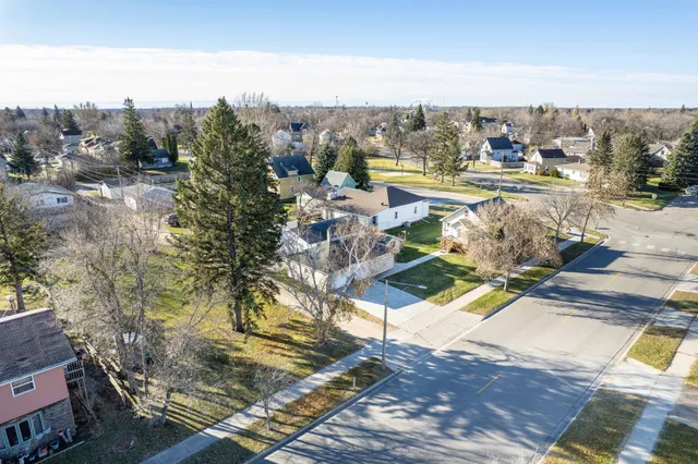 $155,000 | 1024 Stearns Street, Crookston, MN 56716