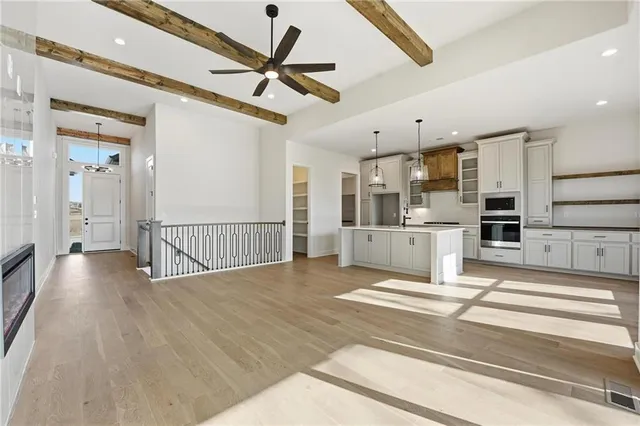 $675,000 | 2717 Southwest 12 Street, Lee's Summit, MO 64081