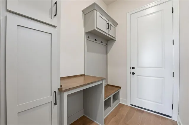 $675,000 | 2717 Southwest 12 Street, Lee's Summit, MO 64081