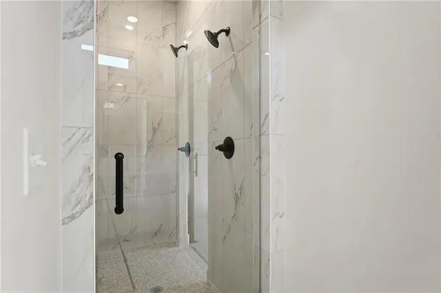 $675,000 | 2717 Southwest 12 Street, Lee's Summit, MO 64081