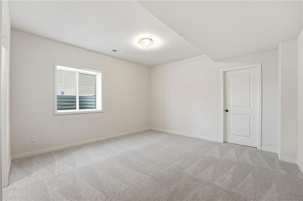 2717 Southwest 12 Street Lee's Summit, MO 64081 - Photo 33 of 49