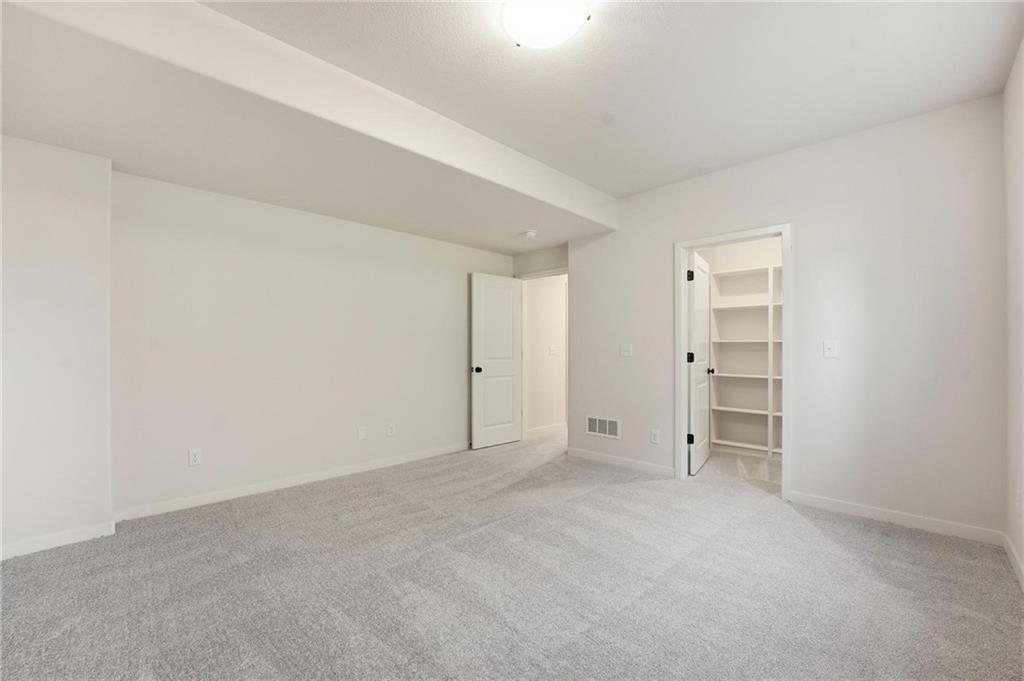 2717 Southwest 12 Street Lee's Summit, MO 64081 - Photo 34 of 49