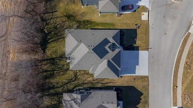 $675,000 | 2717 Southwest 12 Street, Lee's Summit, MO 64081