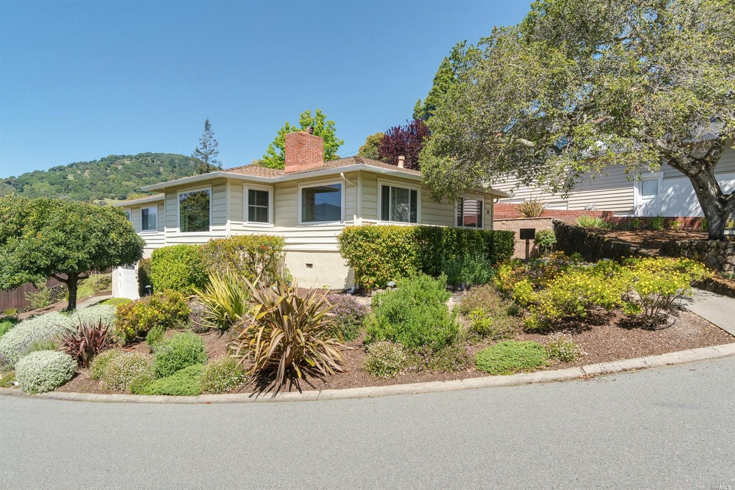 35 Rafael Drive San Rafael, CA 94901 - Photo 1 of 1 Gallery Image 1
