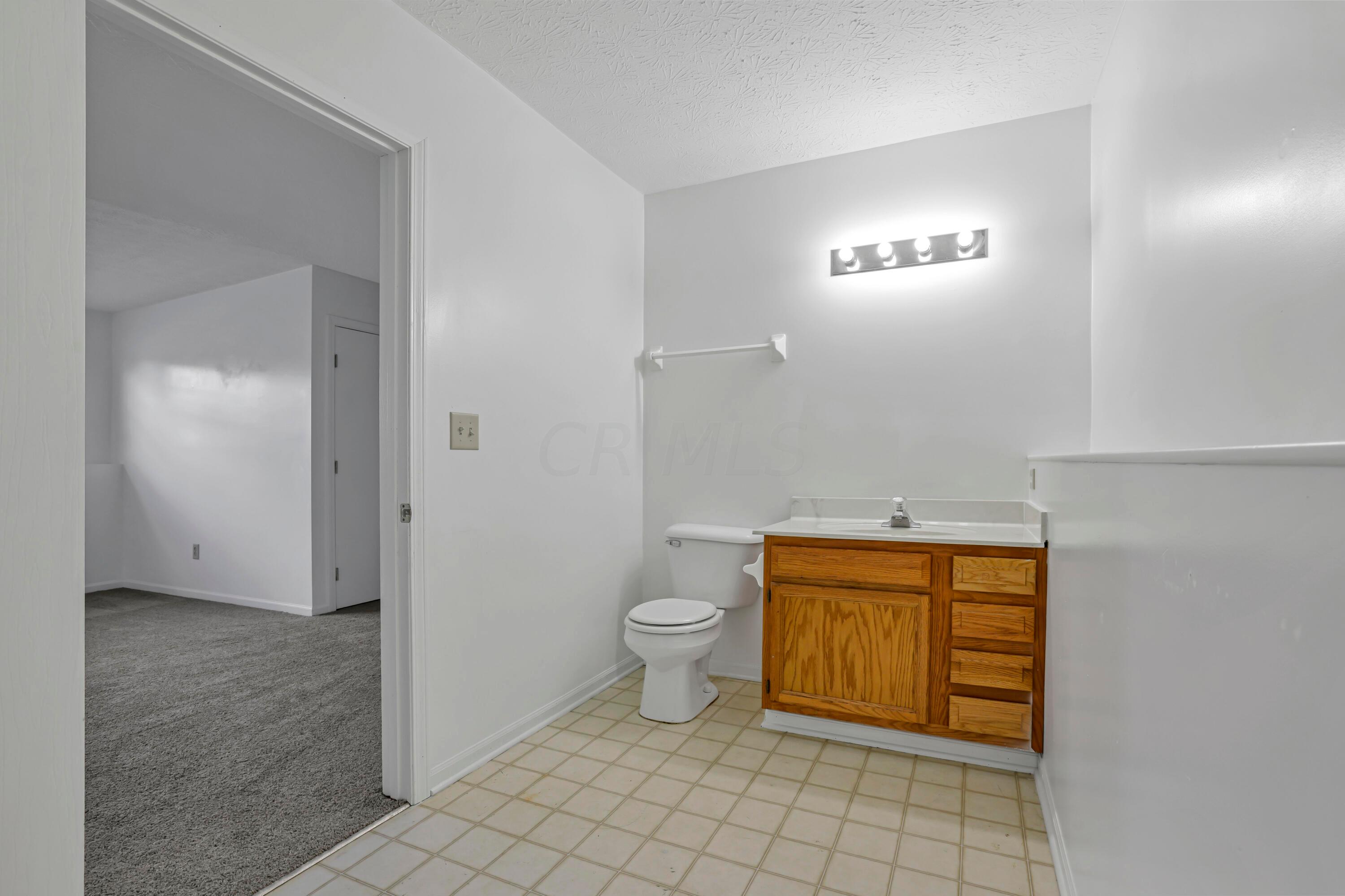 3531 Rocky Road Columbus, OH 43223 - Photo 28 of 30 GR7A9685