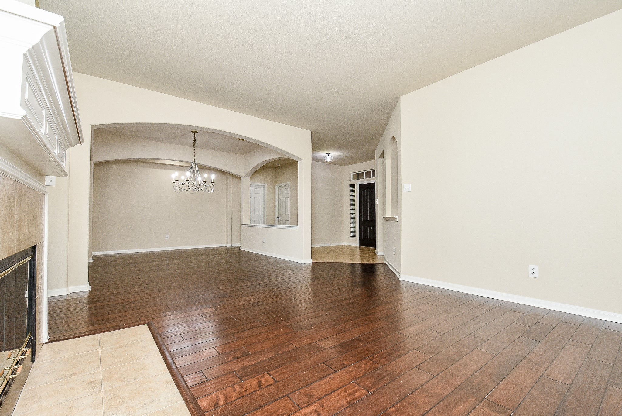 9135 Edgeloch Drive Spring, TX 77379 - Photo 9 of 32