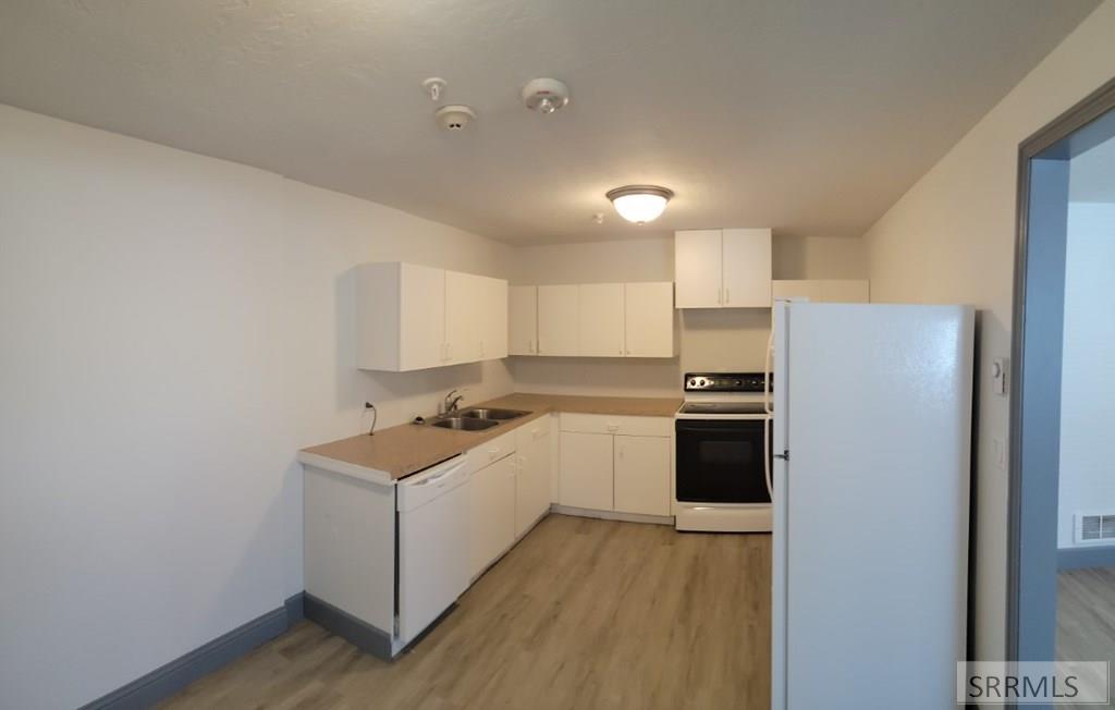 236 North 3rd East Rexburg, ID 83440 - Photo 5 of 23