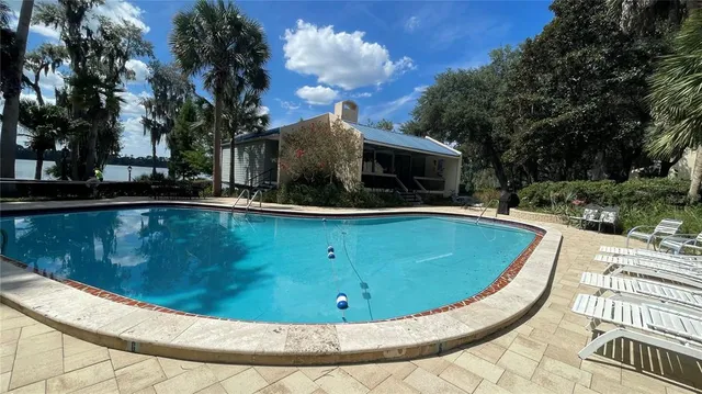 $199,000 | 2510 Southwest 14th Drive, Unit 316, Gainesville, FL 32608