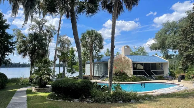 $199,000 | 2510 Southwest 14th Drive, Unit 316, Gainesville, FL 32608